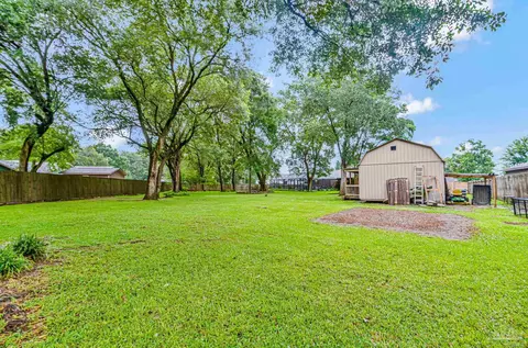 Exterior - 5595 Cane Syrup Cir, Pace, FL 32571 photo 16 of 18