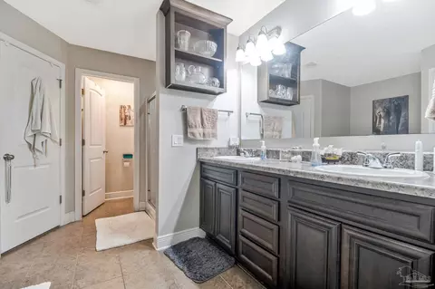 Entry Way - 5595 Cane Syrup Cir, Pace, FL 32571 photo 2 of 2