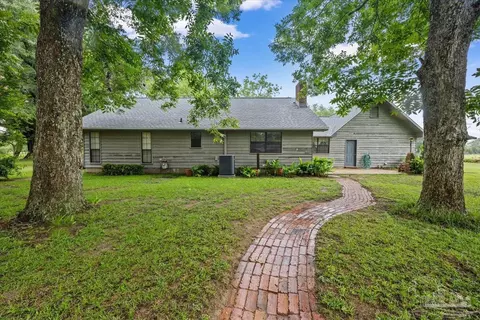 Exterior - 862 Us 90, Holt, FL 32564 photo 13 of 21