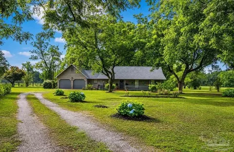 Exterior - 862 Us 90, Holt, FL 32564 photo 2 of 21