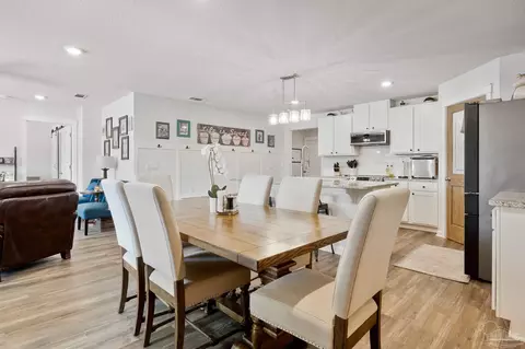 Dining - 7700 Gumbo Ave, Pace, FL 32571 photo 2 of 3