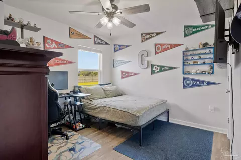 Bedroom - 7700 Gumbo Ave, Pace, FL 32571 photo 8 of 10
