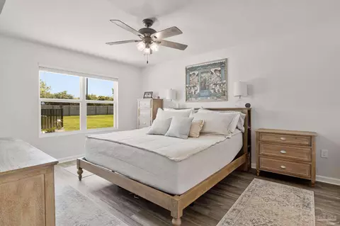 Bedroom - 7700 Gumbo Ave, Pace, FL 32571 photo 1 of 10