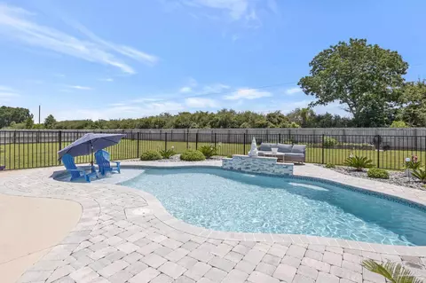 Exterior - 7700 Gumbo Ave, Pace, FL 32571 photo 10 of 28