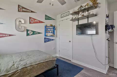Bedroom - 7700 Gumbo Ave, Pace, FL 32571 photo 10 of 10