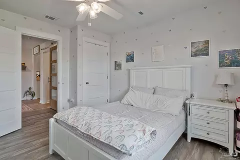 Bedroom - 7700 Gumbo Ave, Pace, FL 32571 photo 6 of 10