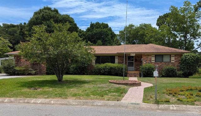 671 Nagel Dr, Pensacola, FL 32503