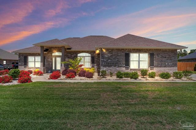 9185 Iron Gate Blvd, Milton, FL 32571