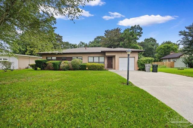 53 Adkinson Dr, Pensacola, FL 32506