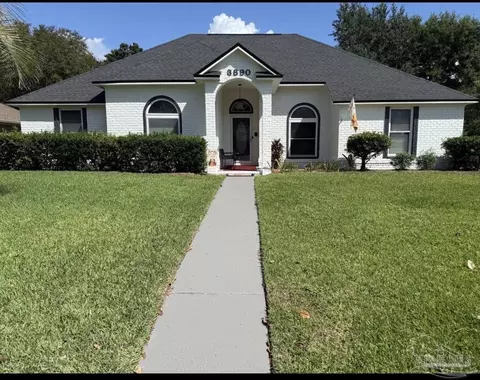 3890 Leesway Cir, Pensacola, FL 32504