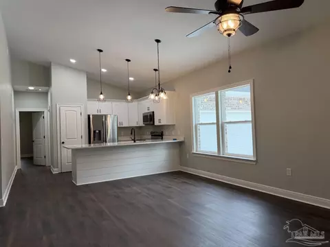 Living - 3914 Thornton St, Pace, FL 32571 photo 2 of 3