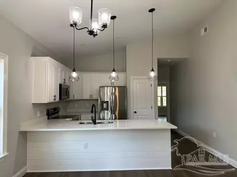 Kitchen - 3914 Thornton St, Pace, FL 32571 photo 9 of 9