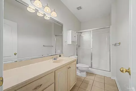 Bath - 3020 Greystone Dr, Pace, FL 32571 photo 4 of 4