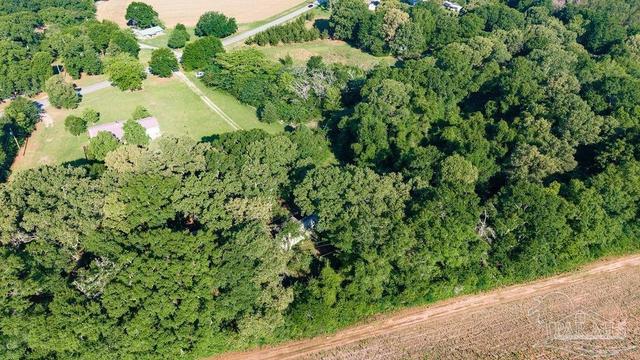 11124 Chumuckla Hwy, Jay, FL 32565
