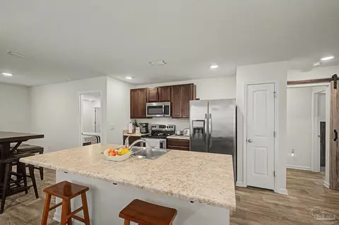 Kitchen - 4677 Integrity Ct, Milton, FL 32570 photo 1 of 5