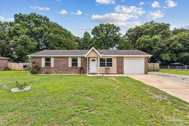 4251 W Avenida De Golf, Pace, FL 32571