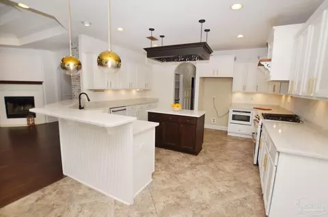 Kitchen - 6073 Buttonbrook Dr, Pace, FL 32571 photo 1 of 11