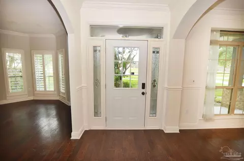 Entry Way - 6073 Buttonbrook Dr, Pace, FL 32571 photo 2 of 3