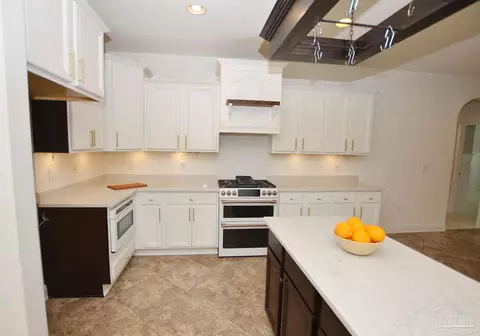 Kitchen - 6073 Buttonbrook Dr, Pace, FL 32571 photo 4 of 11