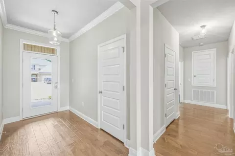 Entry Way - 4438 Oak Orchard Cir, Pace, FL 32571 photo 2 of 3