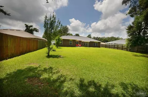 Exterior - 5709 Mill Stream Way, Pace, FL 32571 photo 5 of 7