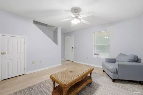 2337 Wyatt St, Pensacola, FL 32514