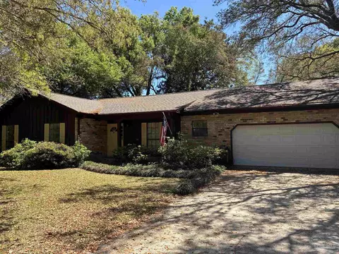 2821 Sandy Ridge Rd, Gulf Breeze, FL 32563