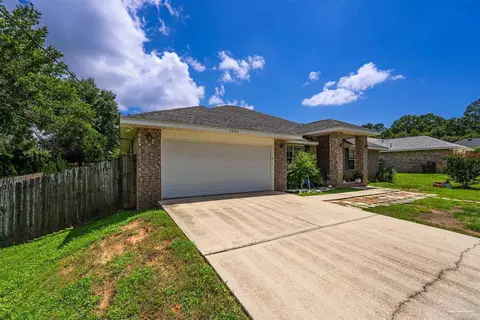 2020 Ziglar Rd, Cantonment, FL 32533 photo 2