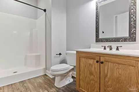 Bath - 2685 Segrest Rd, Pace, FL 32571 photo 1 of 10