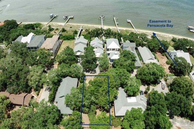 Duncan Ave, Gulf Breeze, FL 32561