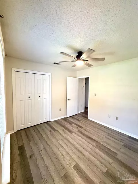 Bedroom - 121 Campbell Ave, Crestview, FL 32536 photo 6 of 8