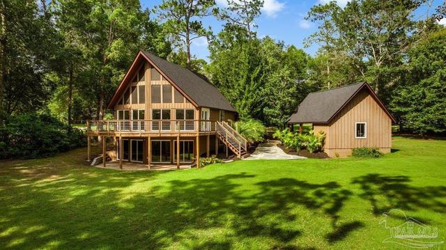 513 Timber Ridge Dr, Pensacola, FL 32534