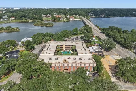 300 Bayou Blvd #123, Pensacola, FL 32503
