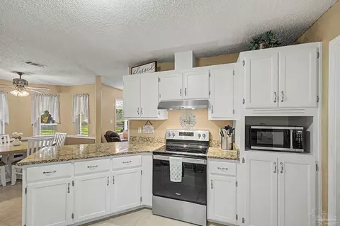 5601 Windermere Trce, Pace, FL 32571 photo 17