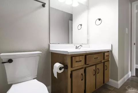 Bath - 4412 Chantilly Way, Milton, FL 32583 photo 1 of 5