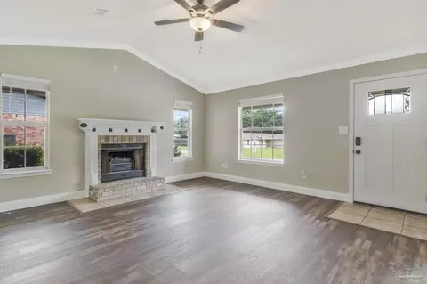 Living - 4412 Chantilly Way, Milton, FL 32583 photo 1 of 4