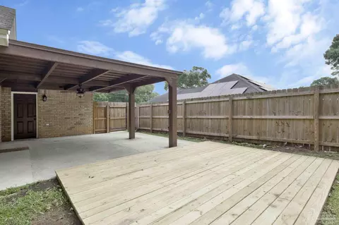 Exterior - 4412 Chantilly Way, Milton, FL 32583 photo 13 of 22