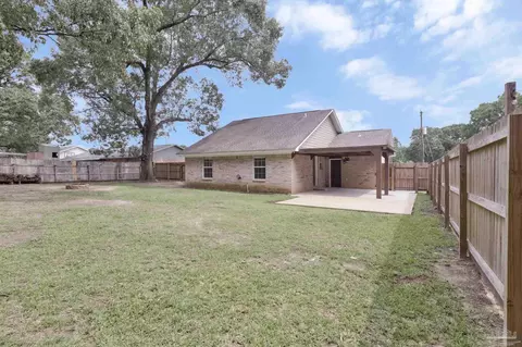 Exterior - 4412 Chantilly Way, Milton, FL 32583 photo 17 of 22