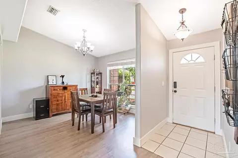 6105 Jameson Cr, Pace, FL 32571 photo 5