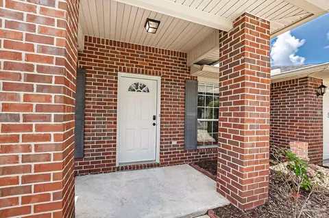 6105 Jameson Cr, Pace, FL 32571 photo 4