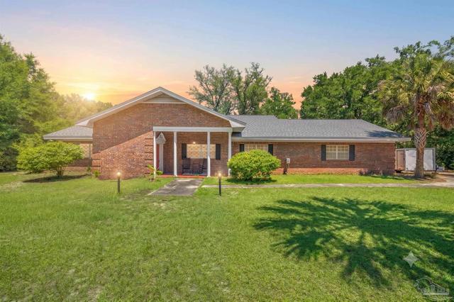 5812 Mimosa Ave, Milton, FL 32570
