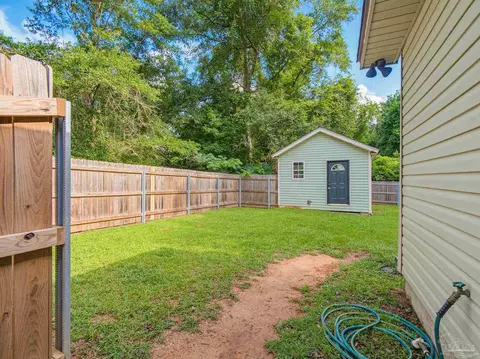 552 Cedar Tree Ln, Cantonment, FL 32533 photo 41