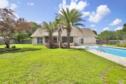 Exterior - 4449 Dandy Dr, Pace, FL 32571 photo 7 of 13