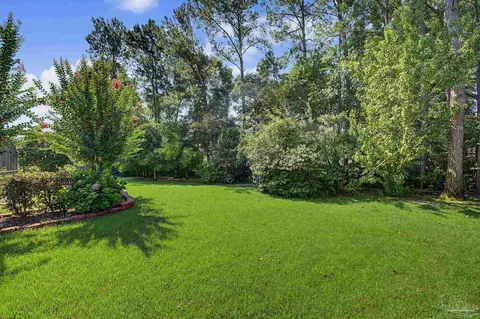 Exterior - 3019 Greystone Dr, Pace, FL 32571 photo 8 of 16