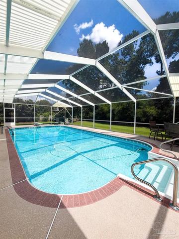 3019 Greystone Dr, Pace, FL 32571