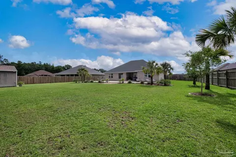 Exterior - 6565 Cedar Key Dr, Milton, FL 32570 photo 2 of 11