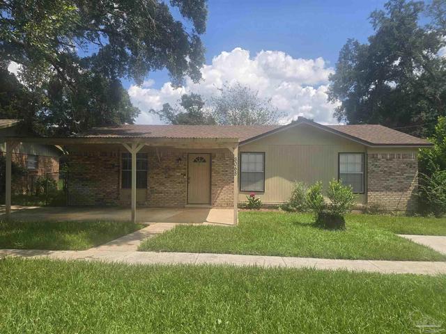 3065 Woodbury Cir, Cantonment, FL 32533