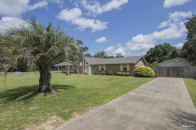 5900 Pamela Dr, Milton, FL 32570
