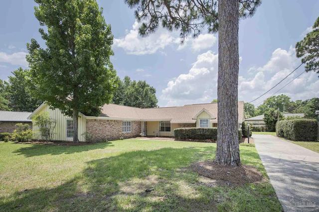 3445 Blueridge Dr, Pensacola, FL 32504