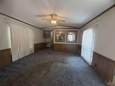 5244 Madison Ave, Pace, FL 32571 photo 5